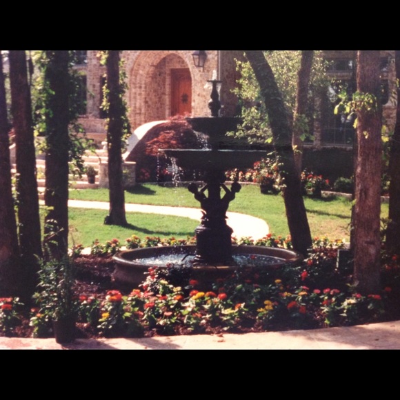 Meet your Posher, Cristy - Picture 4 of 7